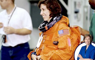 Ellen Ochoa se unió a la NASA en 1988 como ingeniera de investigación. Foto NASA