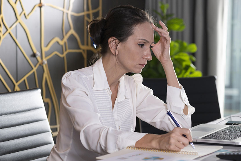 El estrés financiero es una realidad para muchas mujeres